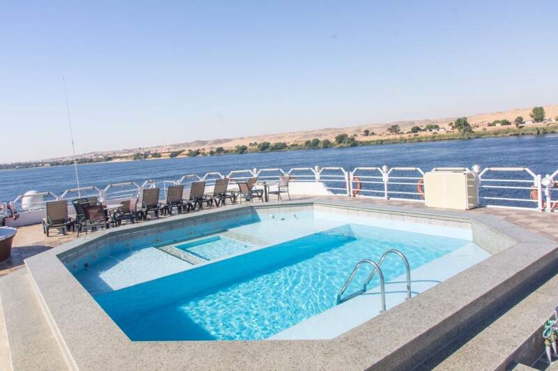 Bateau sur le nil le Nile Azur pour votre voyage en Egypte Bateau sur le nil le Nile Azur pour votre voyage en Egypte